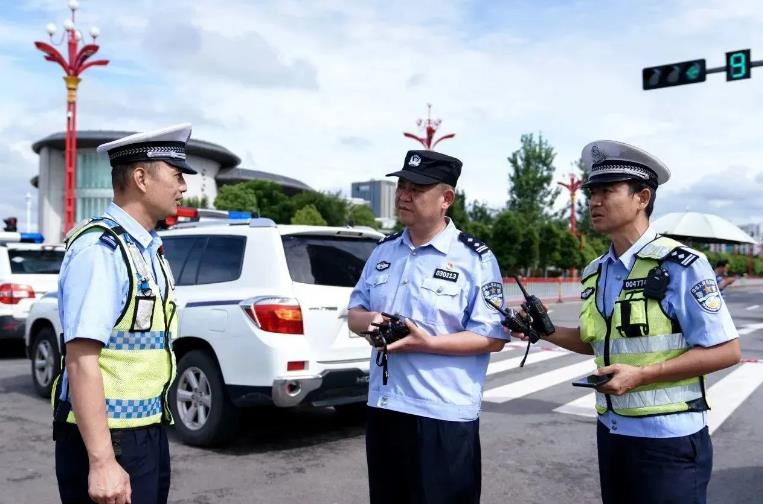 民警在安保活動現(xiàn)場。