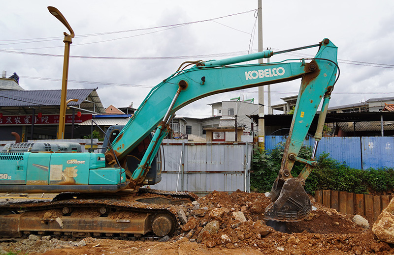 干壩路泄洪箱涵正在進(jìn)行施工。楊建梅攝